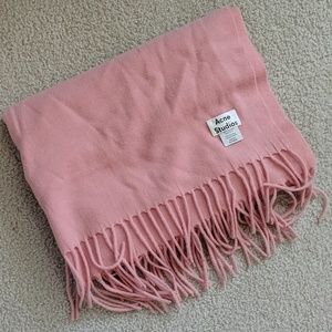 Acne Scarf